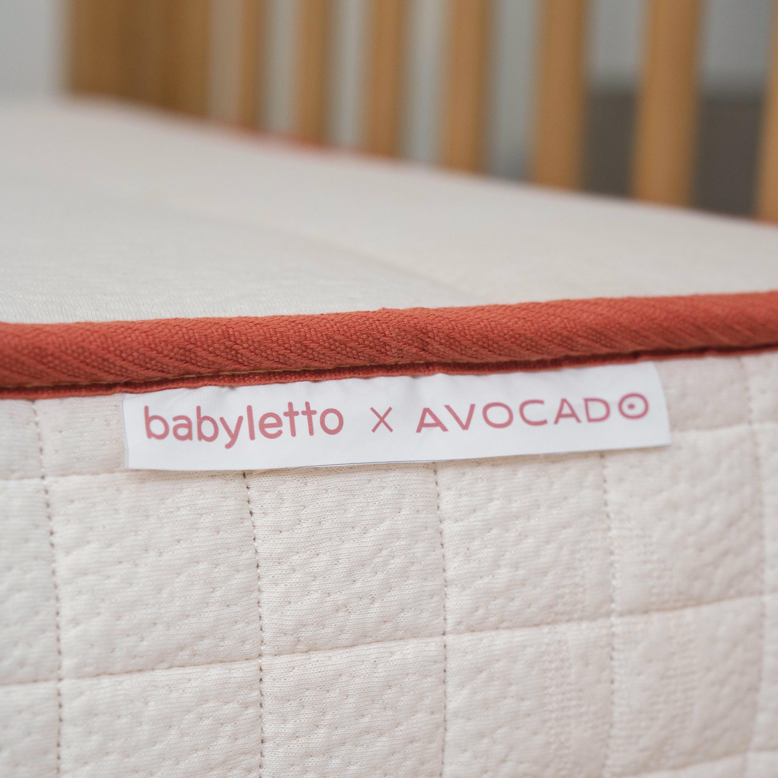 M53116A-6_M53116A_BL_20x_20Avocado_20Midi_20Crib_20Mattress_20Enhanced_20_20WBG_20Images-06.jpg
